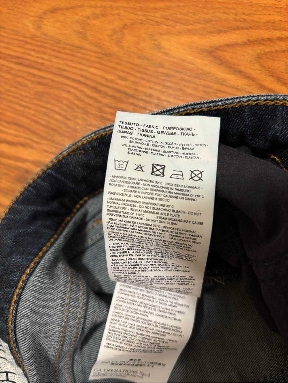 Emporio Armani Push-Up Skinny Jeans - Picture 7 of 10
